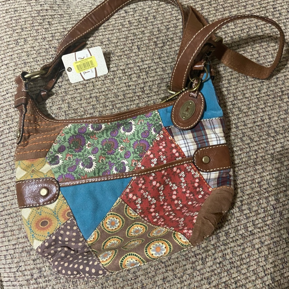 Fossil purse